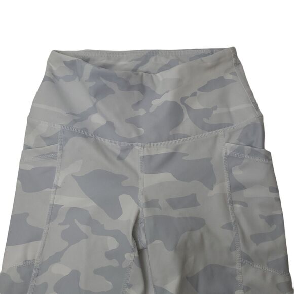 Yogalicious Lux Womens Extra‎ Small Midrise Bike Shorts Gray Camo Spandex - Picture 4 of 8